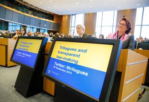 Conferencia organizada por el Defensor del Pueblo Europeo: «Los diálogos a tres bandas y la actividad legislativa transparente».