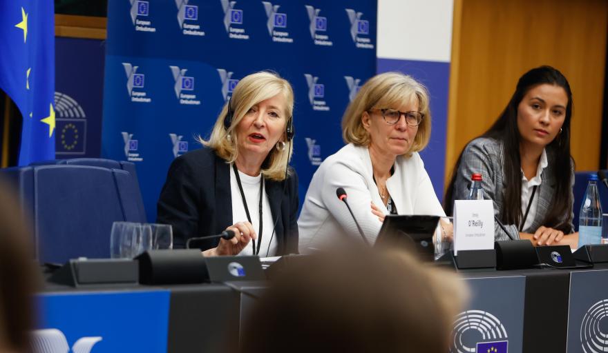 European Youth Event 2023 in Strasbourg: the Ombudsman and members of her staff during the Q&A session